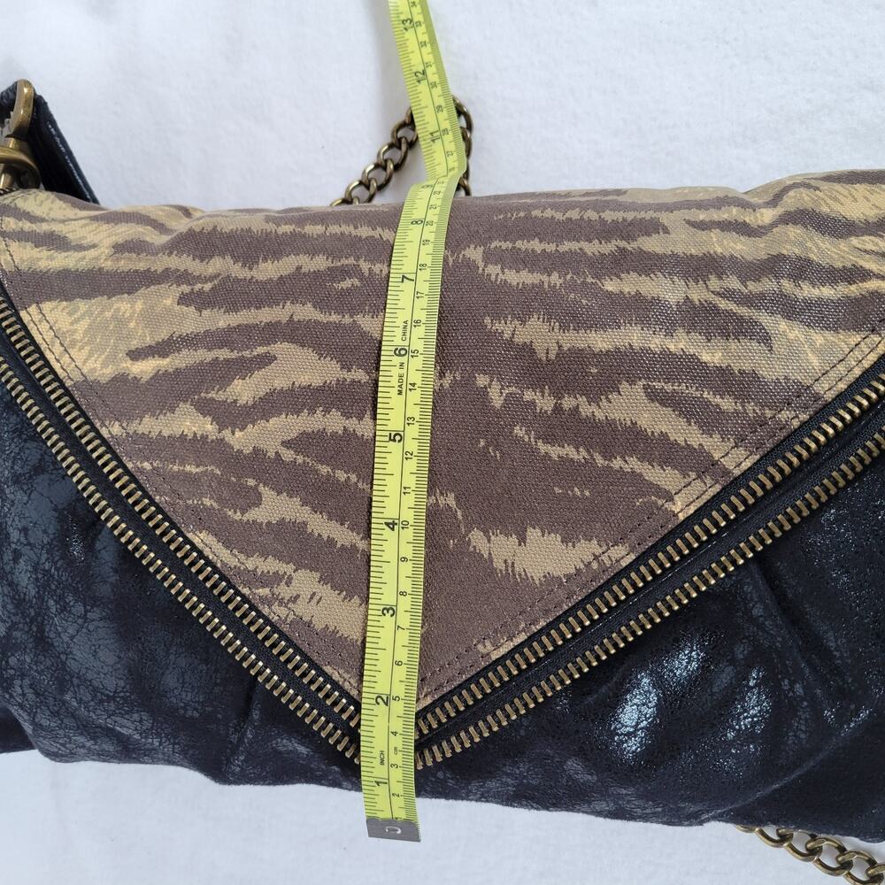 Matt & Nat Envelope Animal Print Chain Crossbody Vegan Leather Bag Black Brown - Picture 4 of 12
